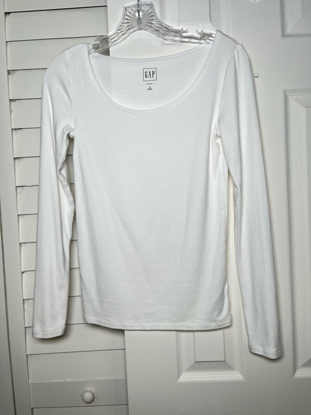 GAP Modern T White Scoop Neck Long Sleeve Tee Supima Cotton Blend S